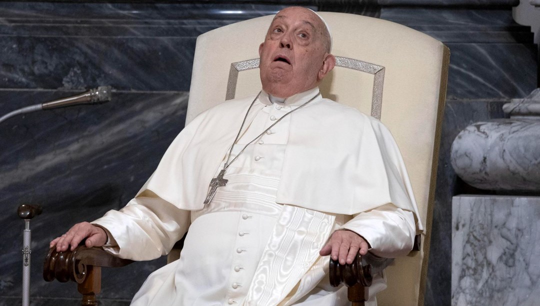 Papa Francis’in sağlık durumu nasıl? Yine solunum krizi geçirdi
