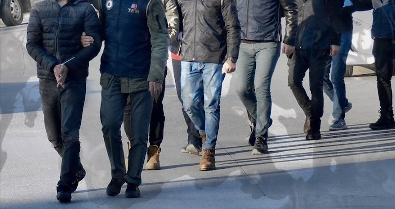 FETÖ firarileri sınırda yakalandı